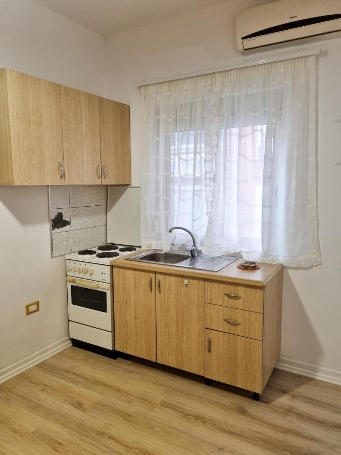 Cozy Apartment In City Center ティラナ エクステリア 写真